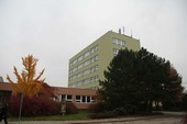 136. Hlavn budova
Hlavn budova Biologickho centra PF UP v Olomouci - Holici.
Kategorie: Botanici a jin lid